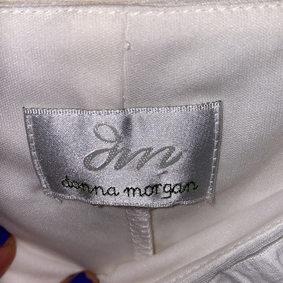 Donna Morgan sleeveless ruffled dress - Picture 6 of 9